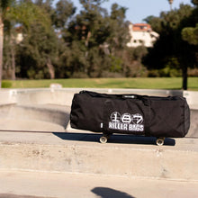 Mochila "Arsenal Duffel Bag - 75L"