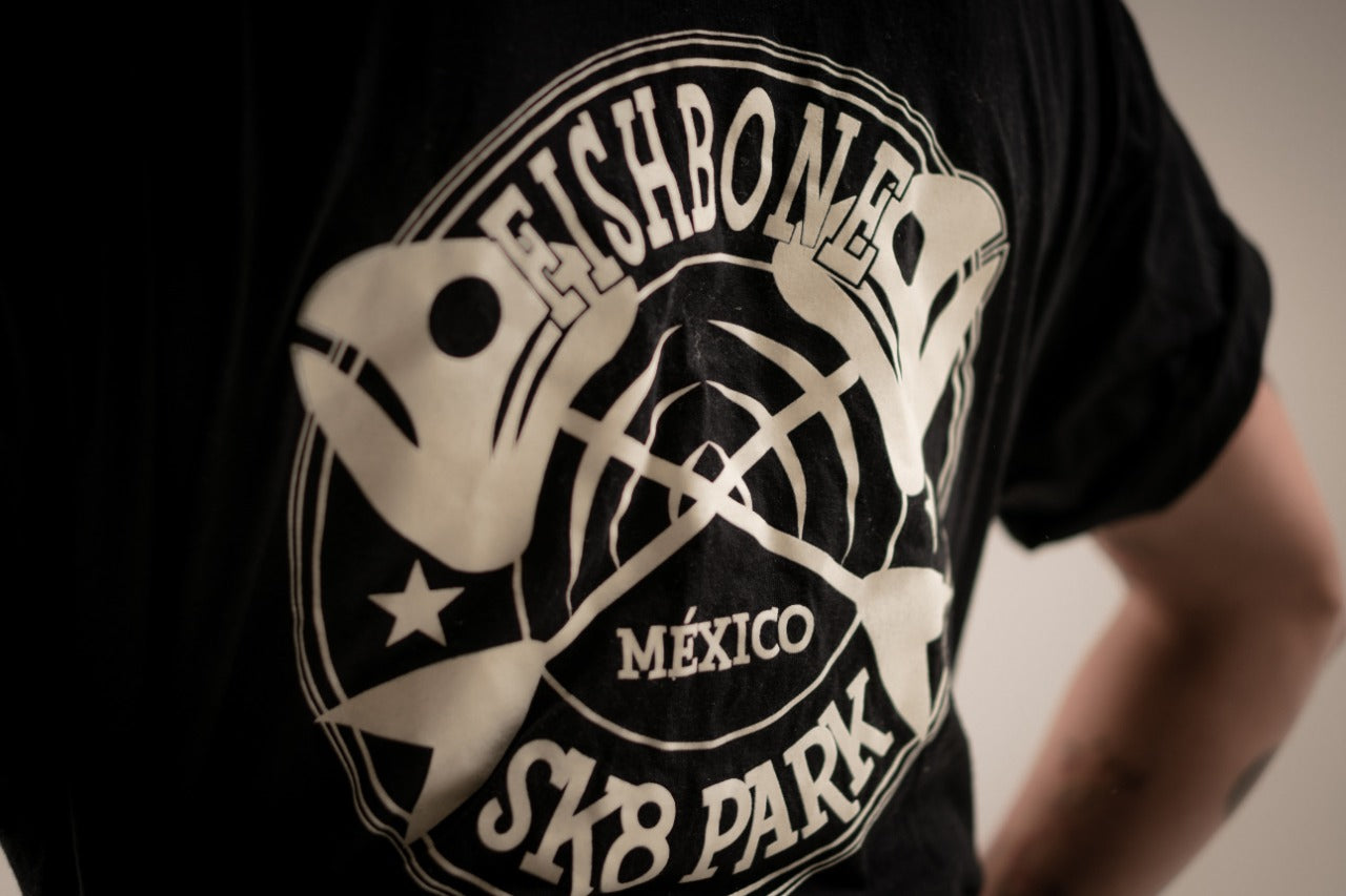 Playeras Fishbone